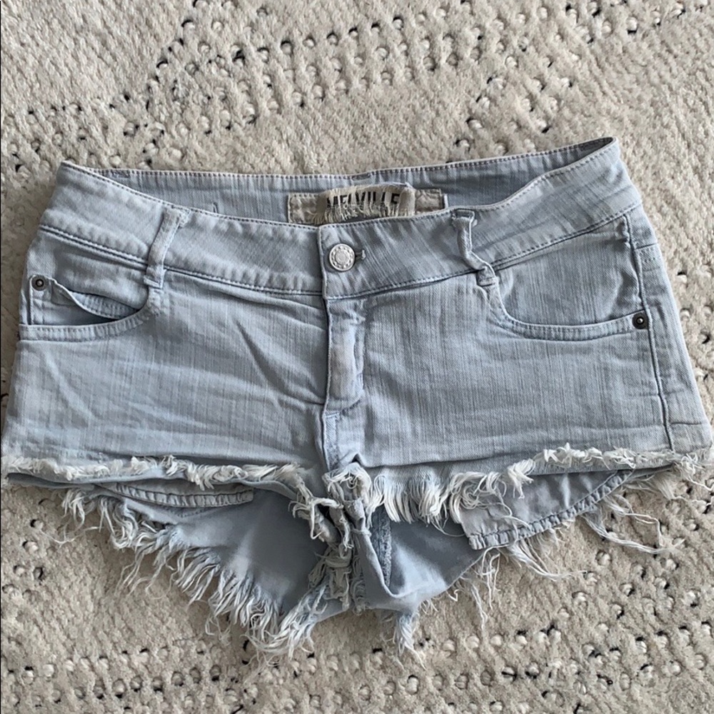 Brandy Melville distressed denim low rise shorts